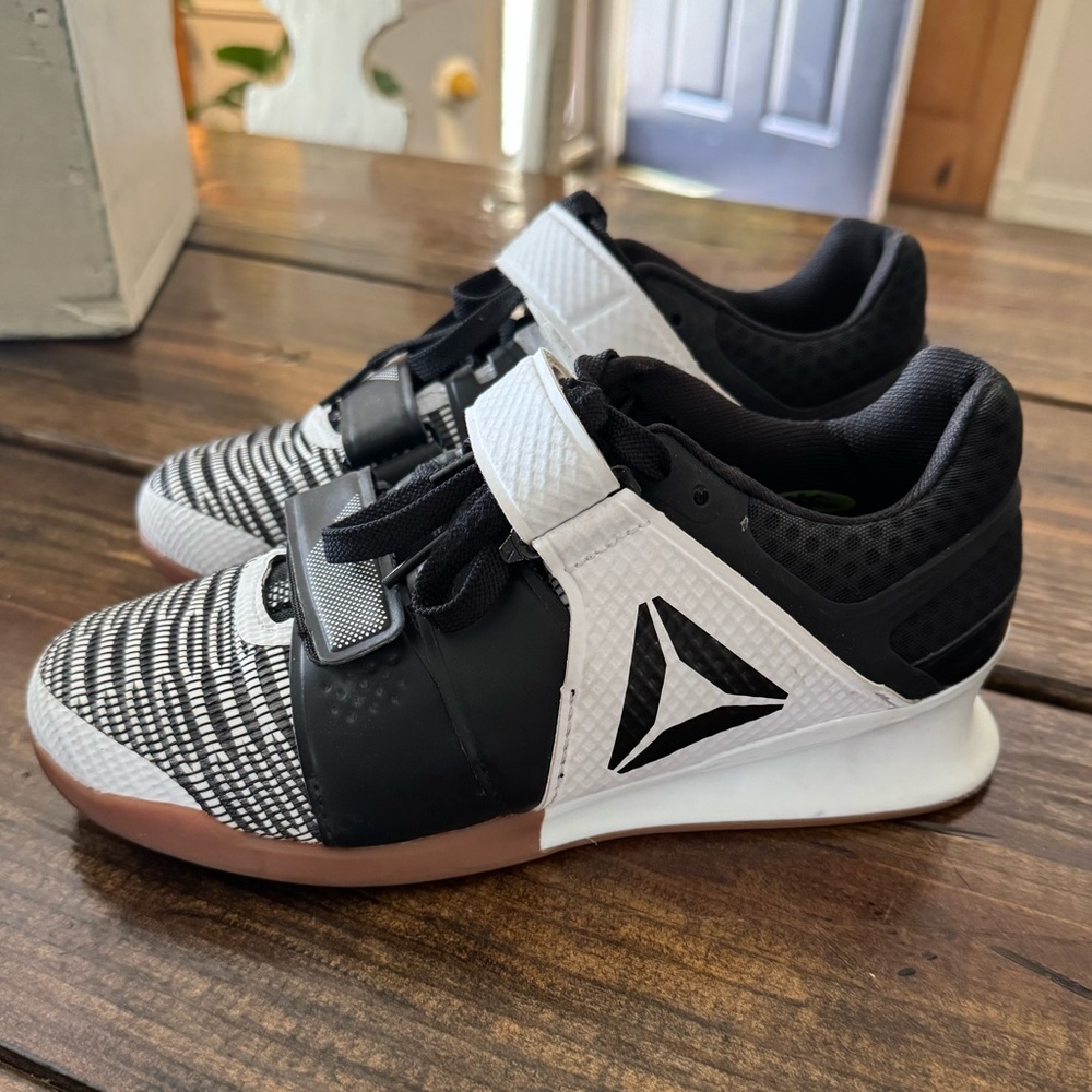 Women’s Reebok Legacy Lifters - Size 8 - Like New!